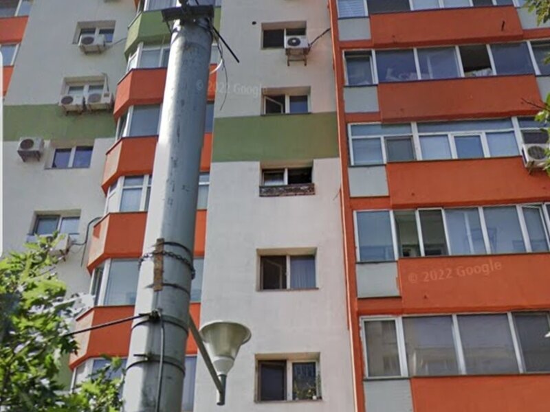 Mosilor intre Eminescu si Bd. Carol, str. Zece Mese,